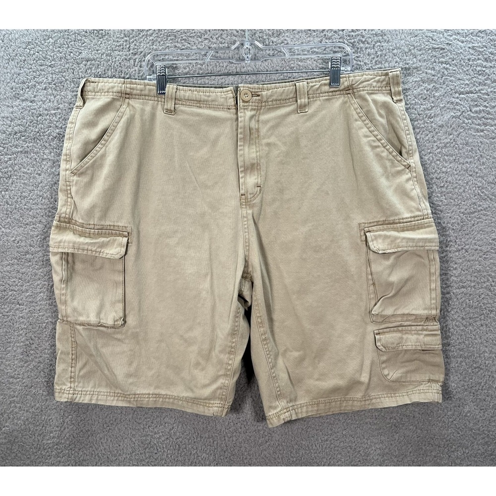 Old Mill Shorts Mens 42 Tan Khaki Cargo Workwear Chore Hiking Camping Outdoors